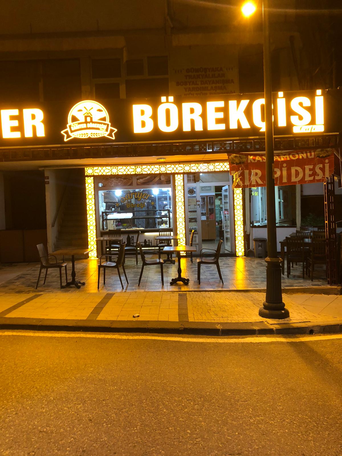 Meşhur Sarıyer Börekçisi